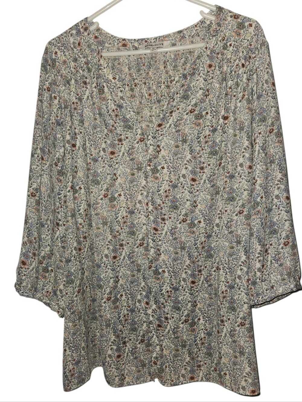 2X Rose + Olive Floral Blouse